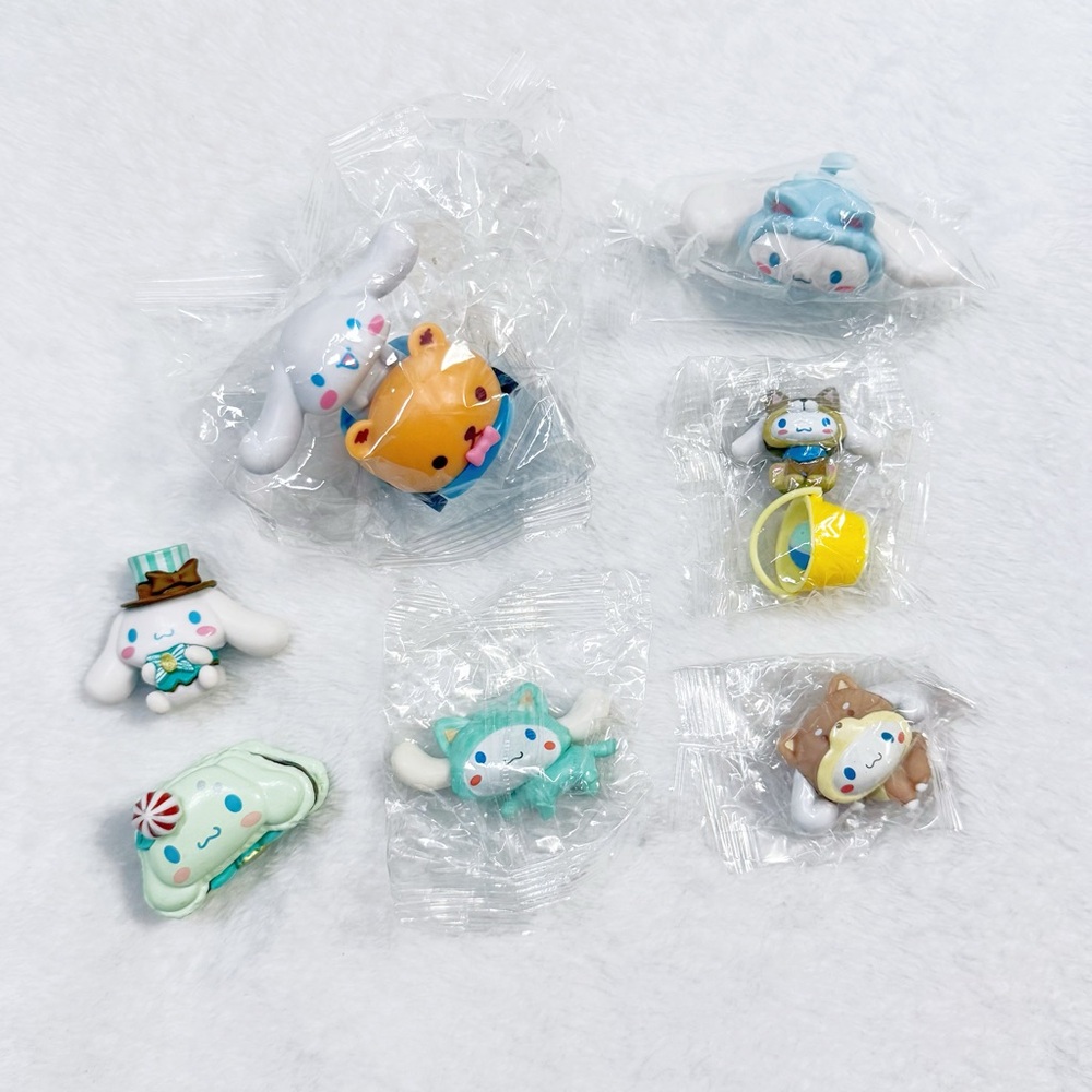 Sanrio Cinnamoroll Mini Anime Figure 3-5 cm Bundle Set